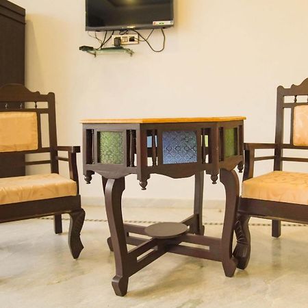 Hotel Devraj Niwas On Lake Pichola Udajpur Zewnętrze zdjęcie