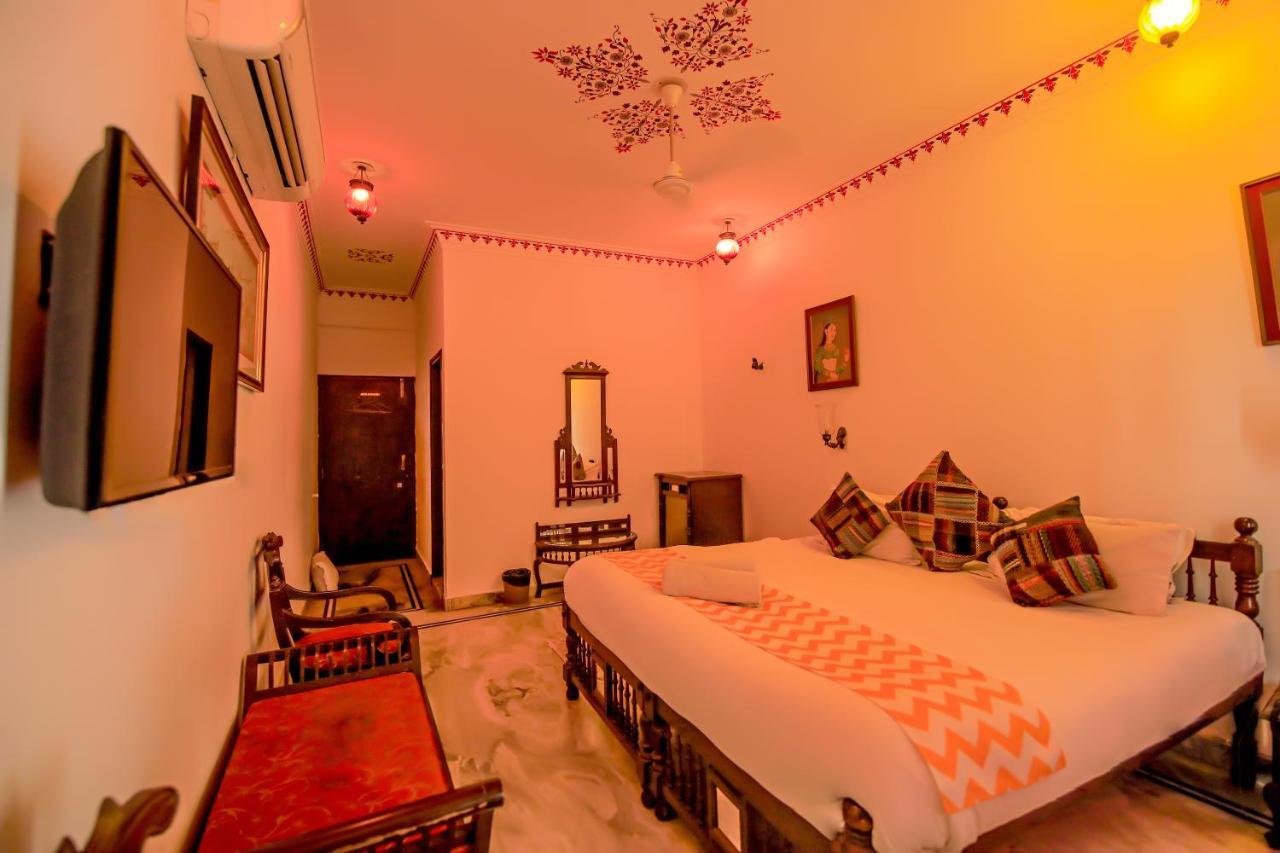 Hotel Devraj Niwas On Lake Pichola Udajpur Zewnętrze zdjęcie