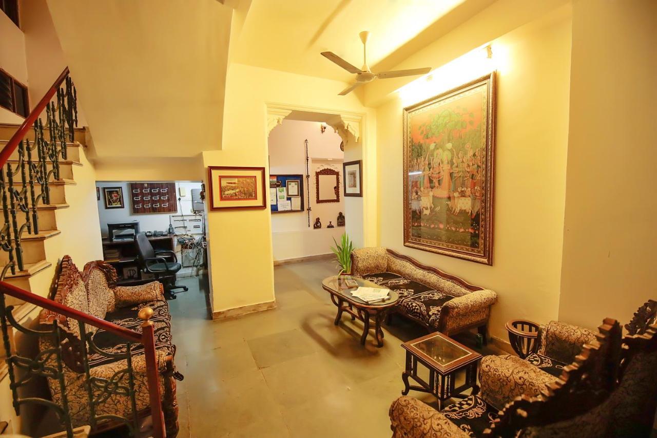 Hotel Devraj Niwas On Lake Pichola Udajpur Zewnętrze zdjęcie