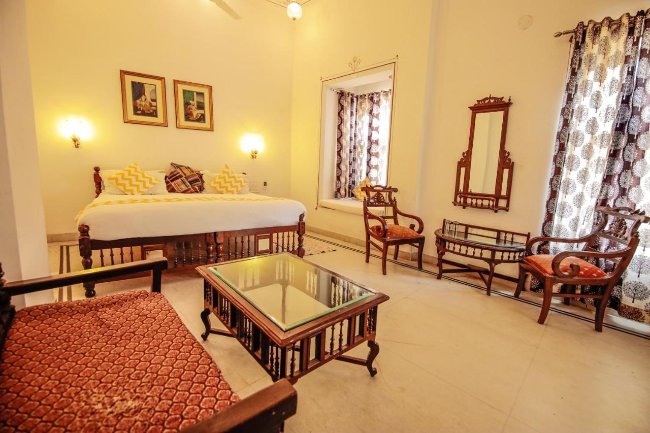 Hotel Devraj Niwas On Lake Pichola Udajpur Zewnętrze zdjęcie