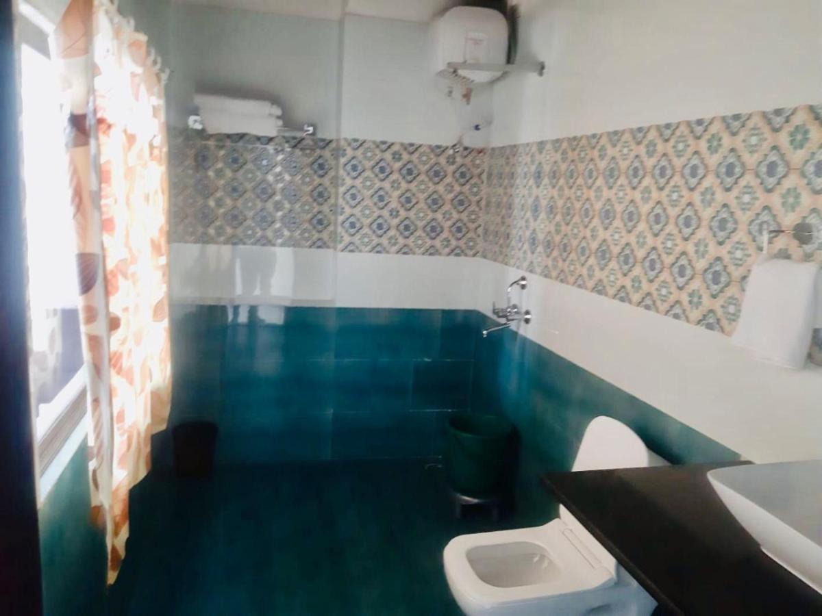 Hotel Devraj Niwas On Lake Pichola Udajpur Zewnętrze zdjęcie
