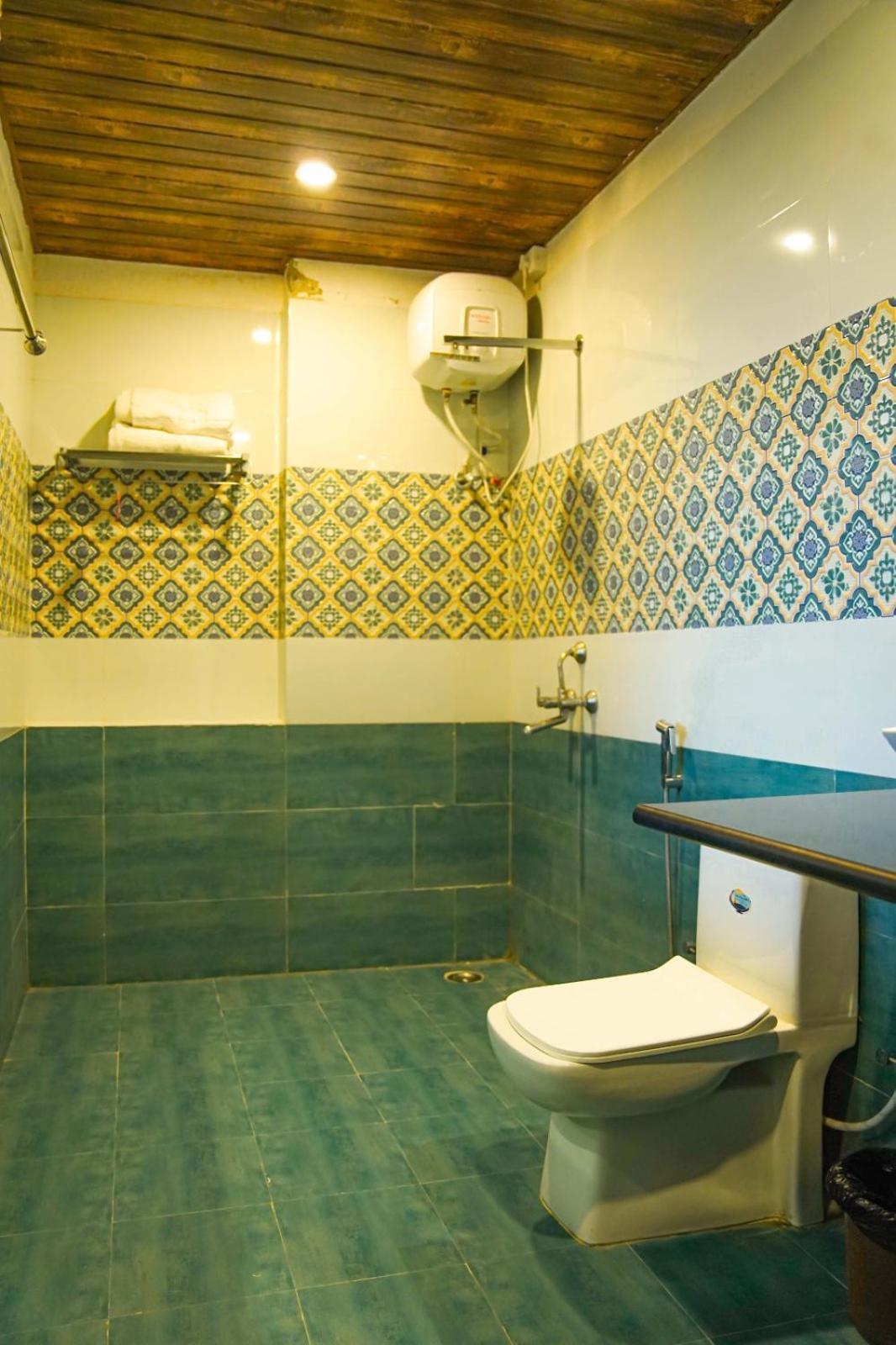 Hotel Devraj Niwas On Lake Pichola Udajpur Zewnętrze zdjęcie